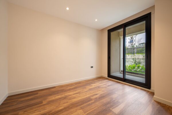 LUVI-BORNOVA_58-min LUVI-BORNOVA_58-min